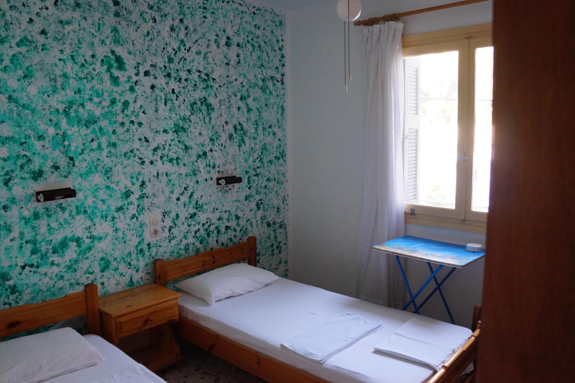 Filippos Hotel Agios Kirykos  Luaran gambar